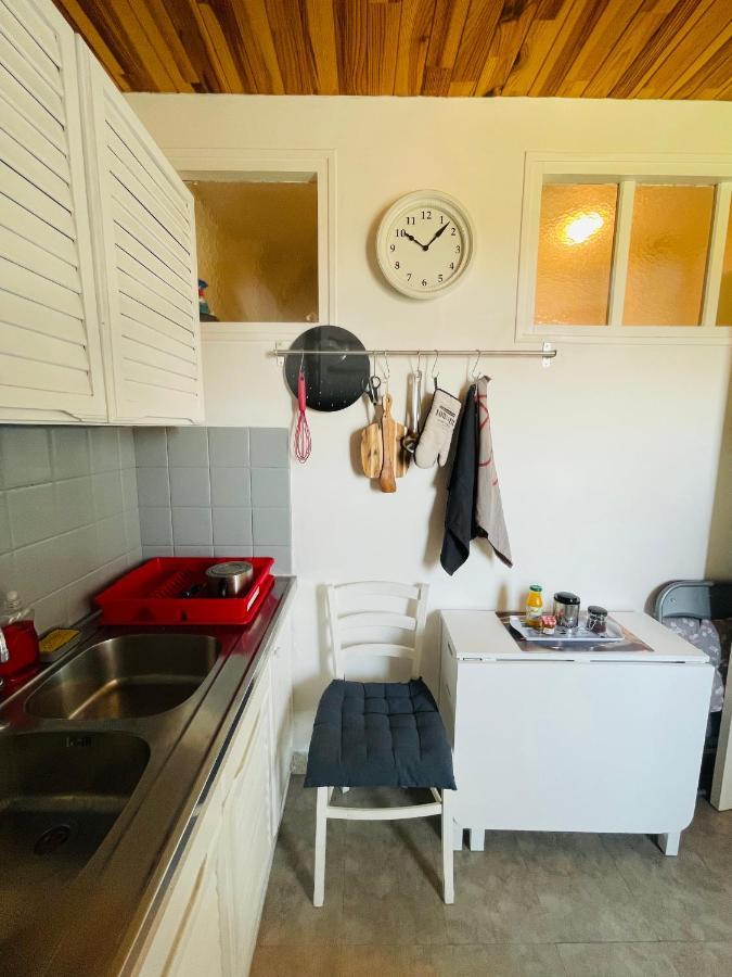 Studio Cosy Avec Parking Et Wifi Gratuit Bagnoles de l'Orne Normandie Esterno foto
